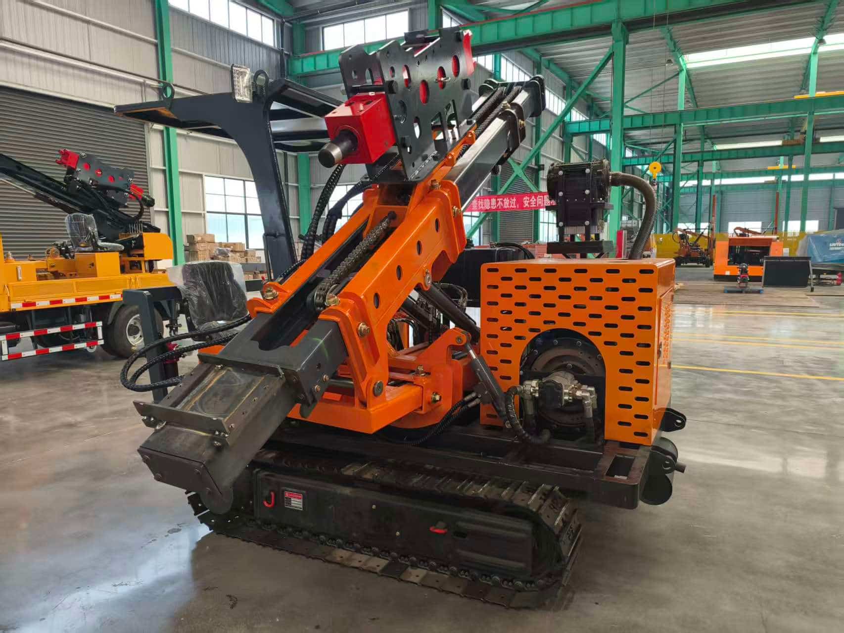 Memperluas Infrastruktur di Afrika Utara -- TZ585 Crawler Pile Driver ke Algeria